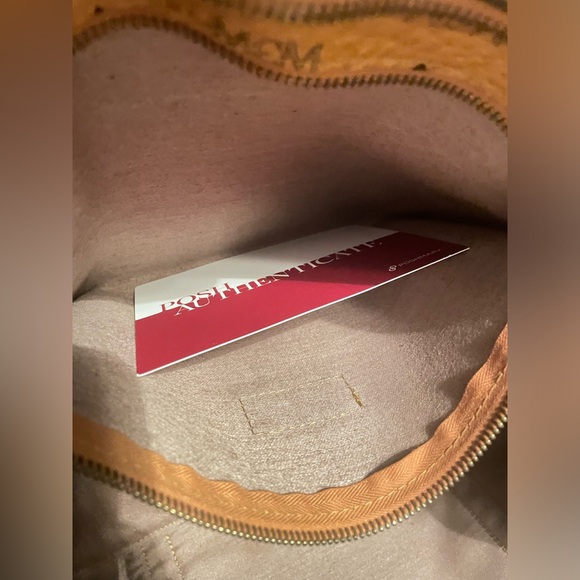 MCM Vintage Visetos SHOPPER  TOTE . Preowned excellent condition.$ today price!! - Picture 16 of 16